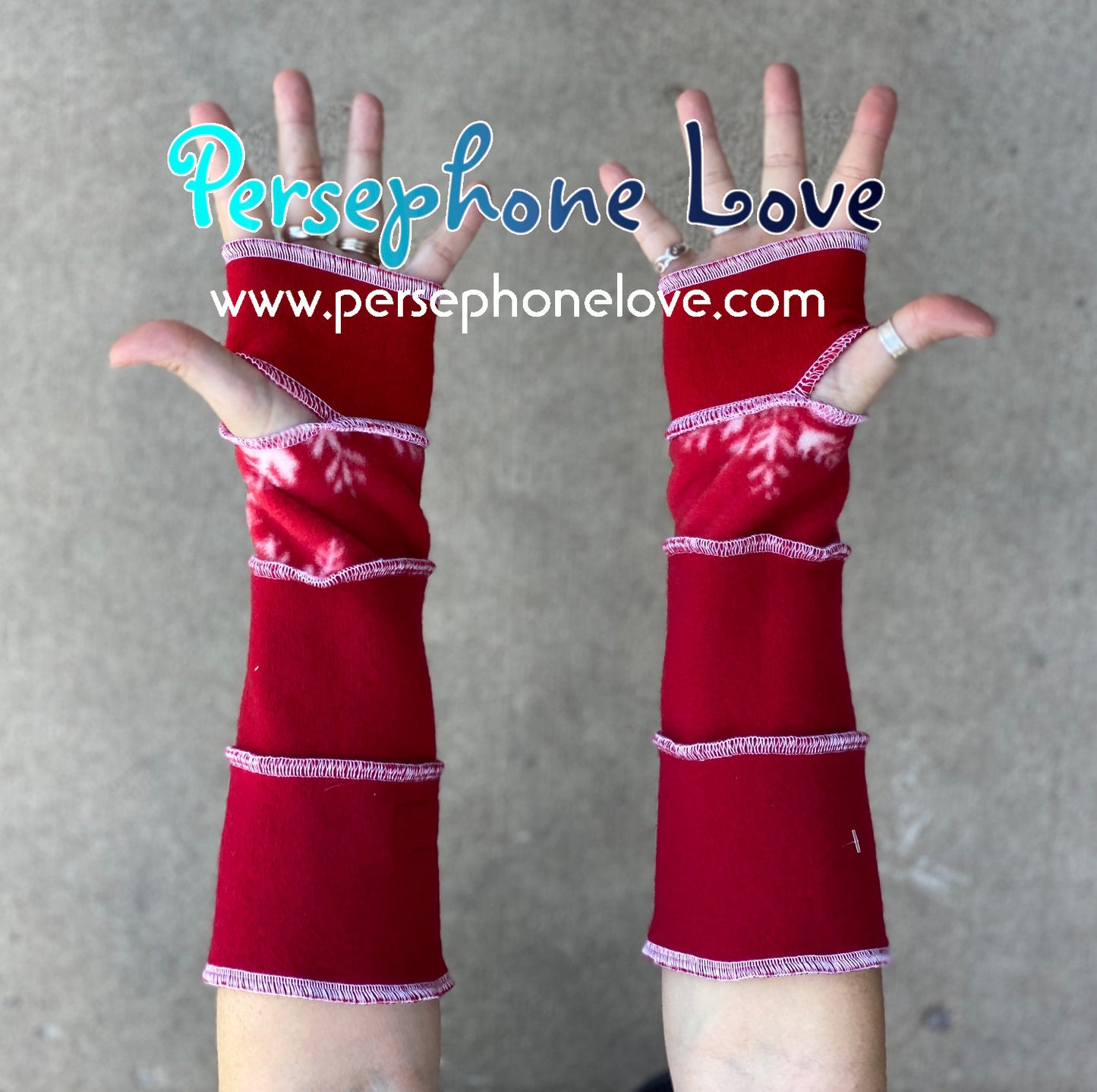 Katwise inspired needle-felted red white 100% cashmere/fleece upcycled sweater arm warmers -1465
