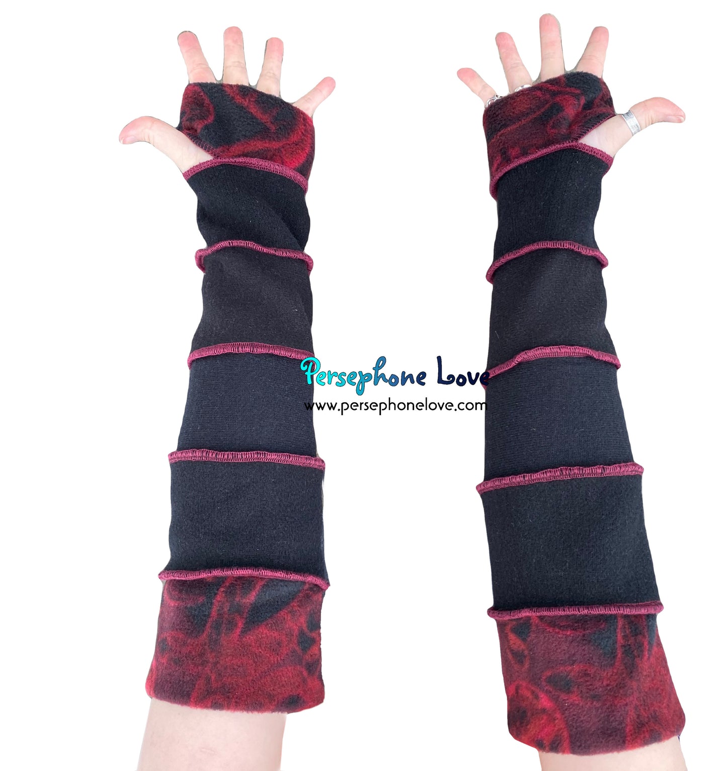 Katwise-inspired black felted 100% cashmere arm warmers-1632