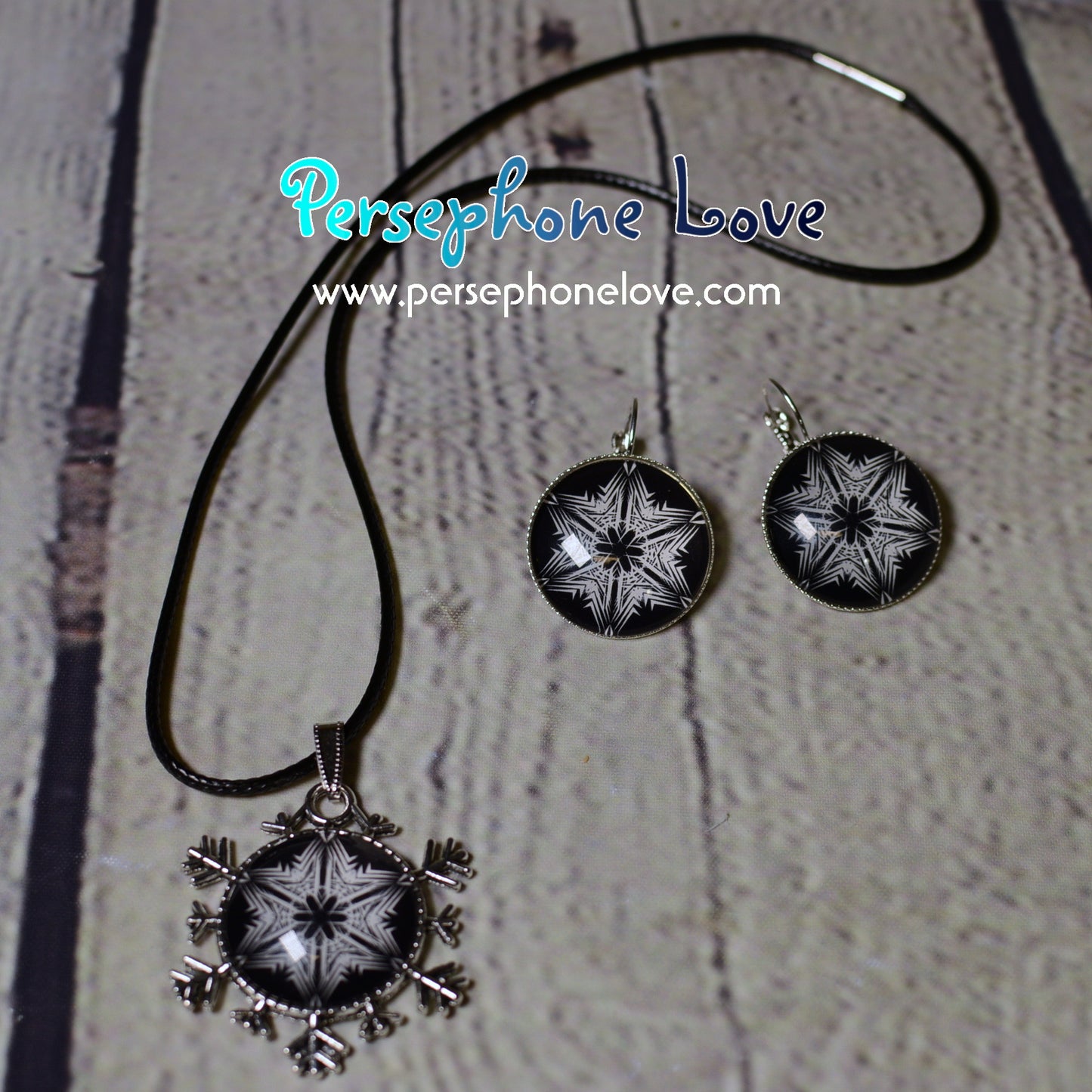 Winter holiday glass cabochon necklace earring set-1205