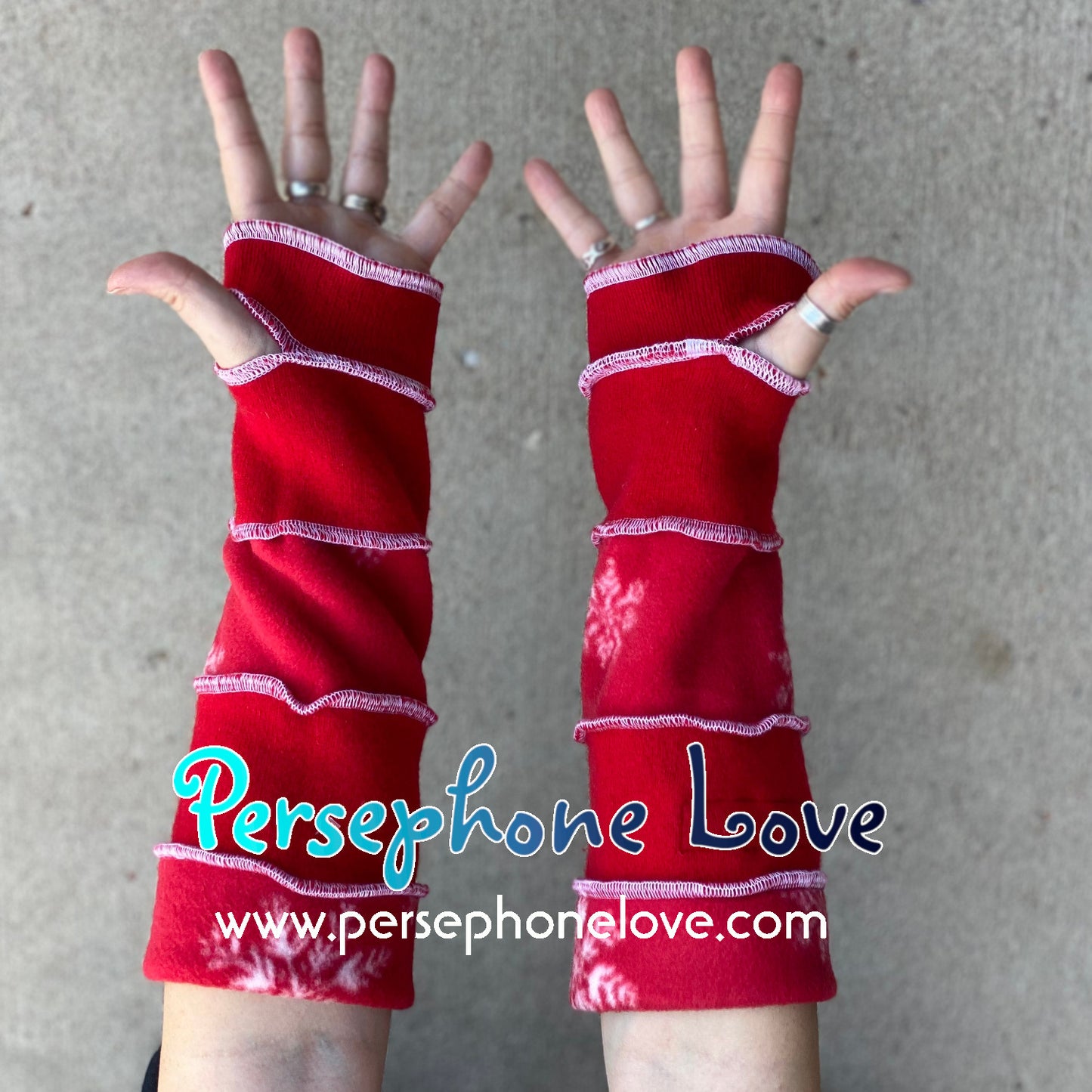 Katwise inspired needle-felted red white 100% cashmere/fleece upcycled sweater arm warmers -1468