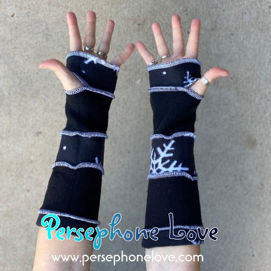 Katwise inspired needle-felted black white snowflake 100% cashmere/fleece upcycled sweater arm warmers -1427